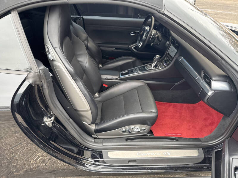 2013 Porsche 911 Carrera 4S