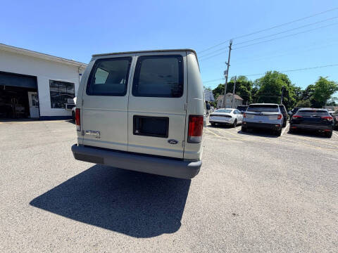 2006 Ford E-Series E-350 SD XL