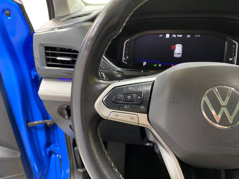 2024 Volkswagen Taos SEL 4Motion