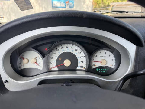 2008 Mitsubishi Raider LS