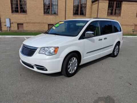2012 Chrysler Town and Country for sale at Clarks Auto Sales in Connersville IN