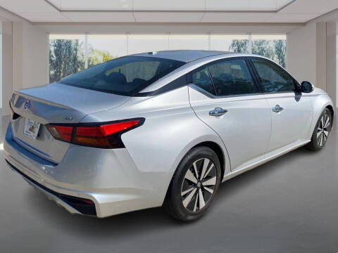 2020 Nissan Altima 2.5 SV