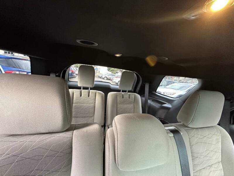 2015 Ford Explorer