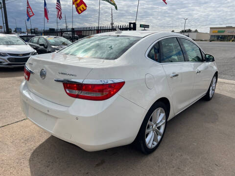 2012 Buick Verano Leather Group