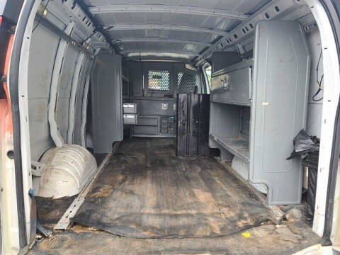 2016 GMC Savana 2500