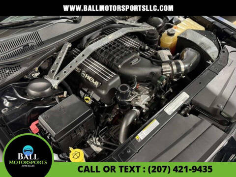 2011 Dodge Challenger SRT8 392