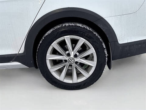 2017 Volkswagen Golf Alltrack