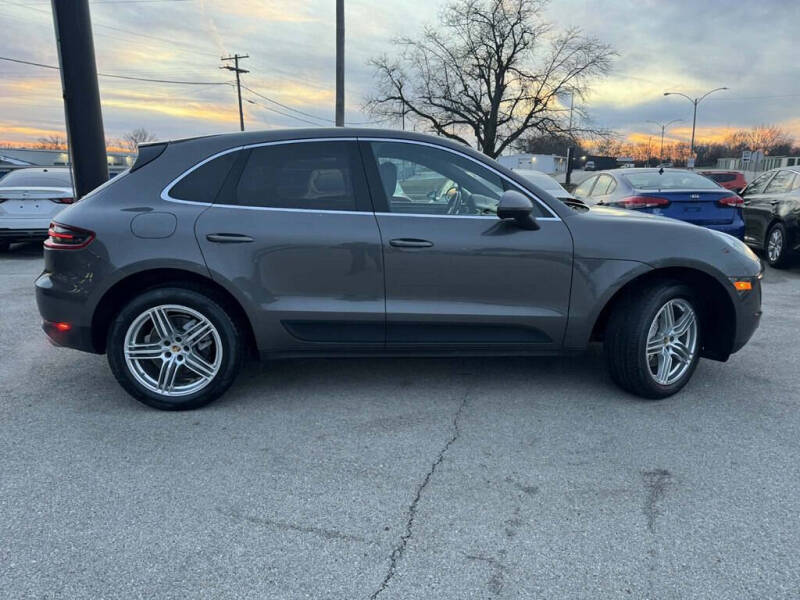 2016 Porsche Macan S