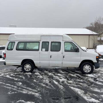 2013 Ford E-Series E-350 SD