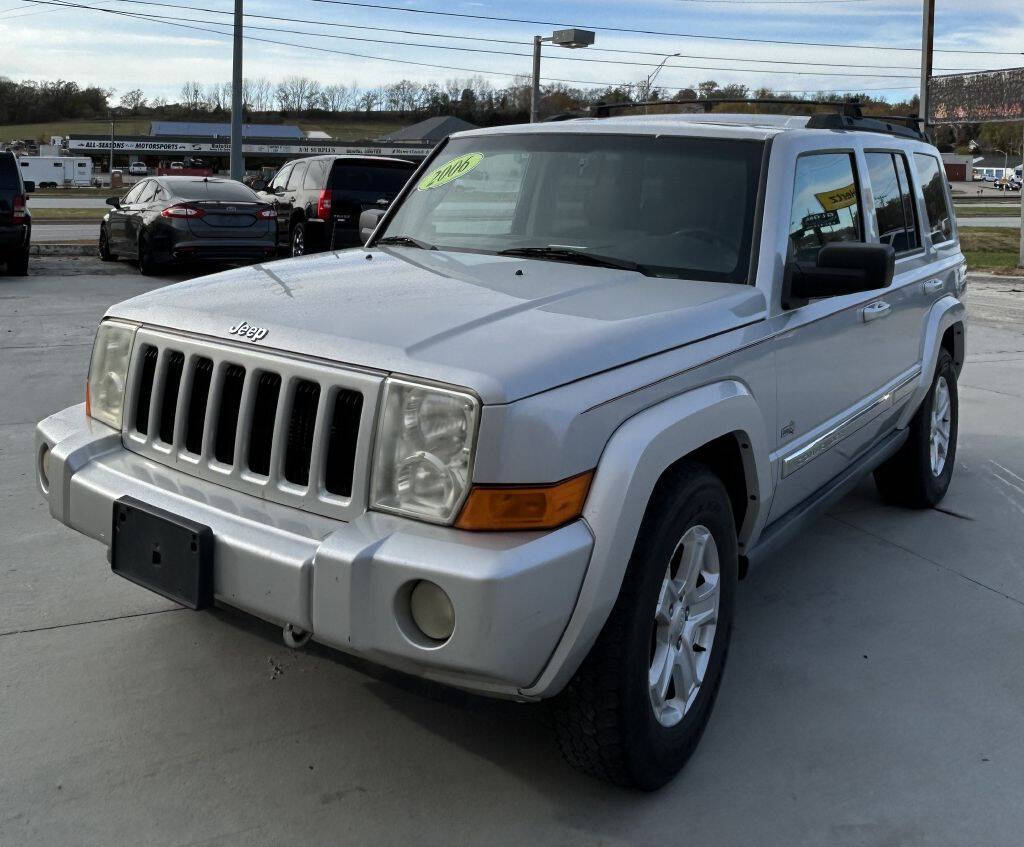 2006 Jeep Commander for sale at Lobos Auto Sales in Bellevue, NE