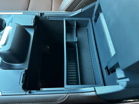 2025 Ford Expedition MAX King Ranch