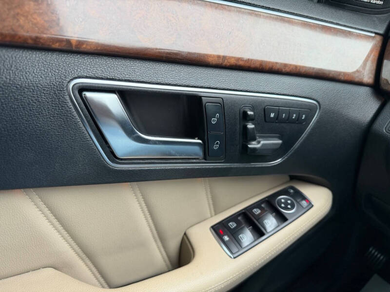 2012 Mercedes-Benz E-Class E 350 Luxury 4MATIC