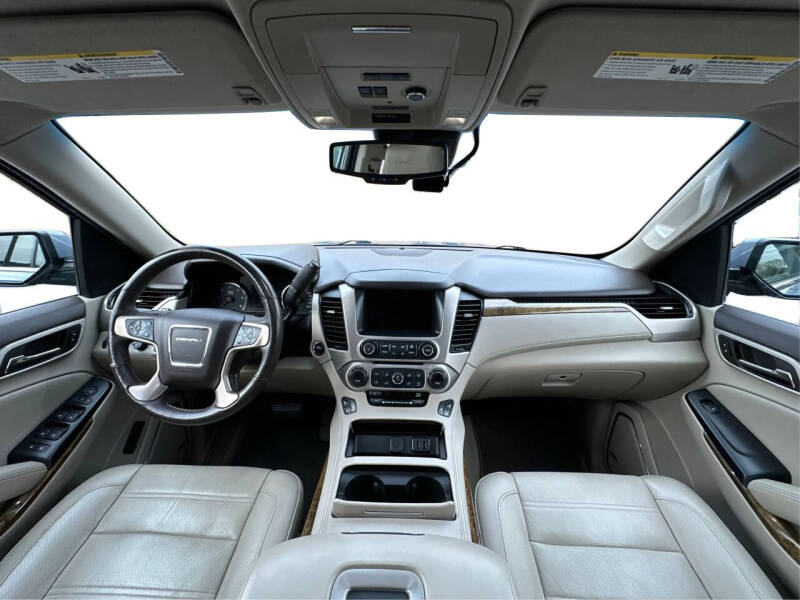 2016 GMC Yukon Denali