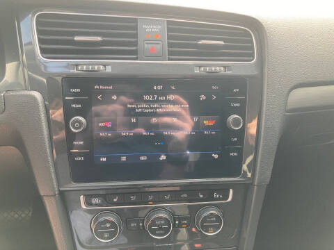 2019 Volkswagen e-Golf SE