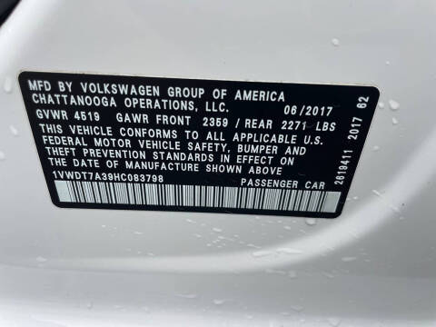2017 Volkswagen Passat 1.8T R-Line