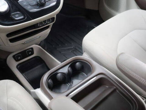 2021 Chrysler Pacifica Touring