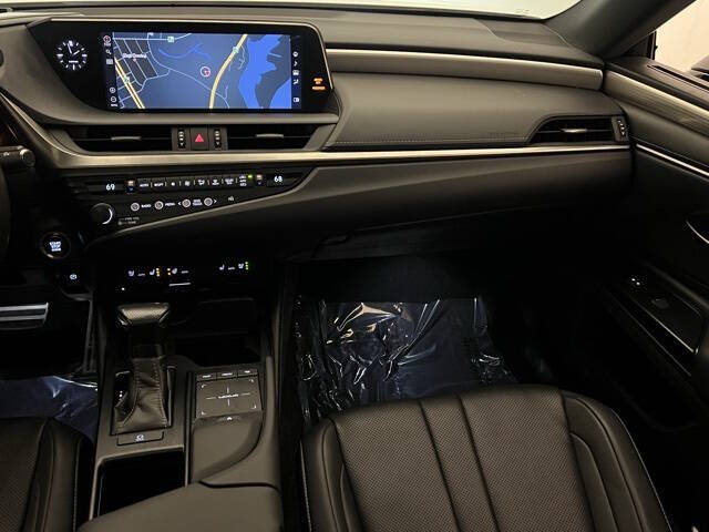 2020 Lexus ES 350 F SPORT