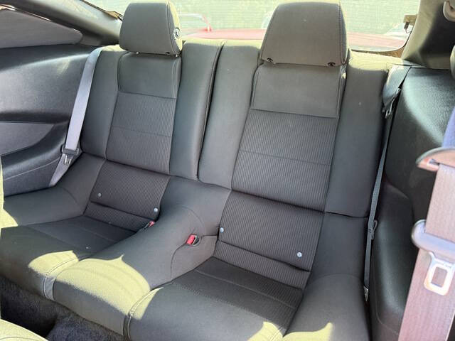 2014 Ford Mustang V6