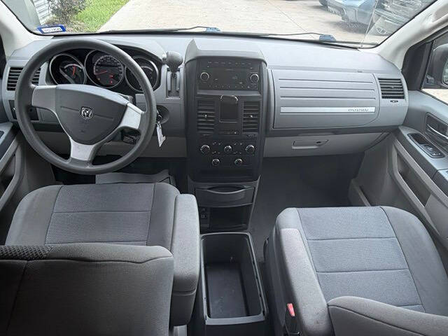 2009 Dodge Grand Caravan SE