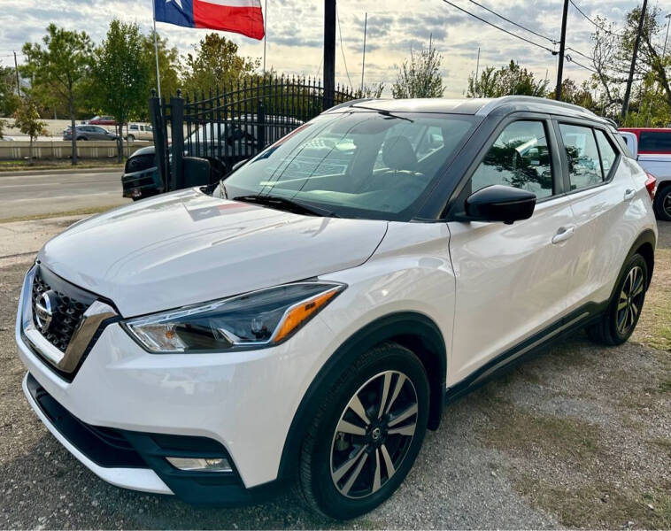 2018 Nissan Kicks SR
