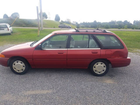 1996 Ford Escort for sale at CAR-MART AUTO SALES in Maryville TN