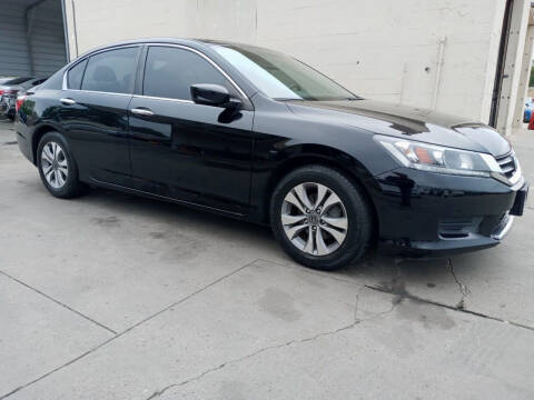 2015 Honda Accord for sale at Auto Haus Imports in Grand Prairie TX