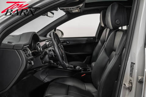 2023 Porsche Macan S