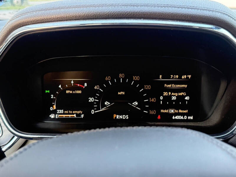 2019 Lincoln Continental Select