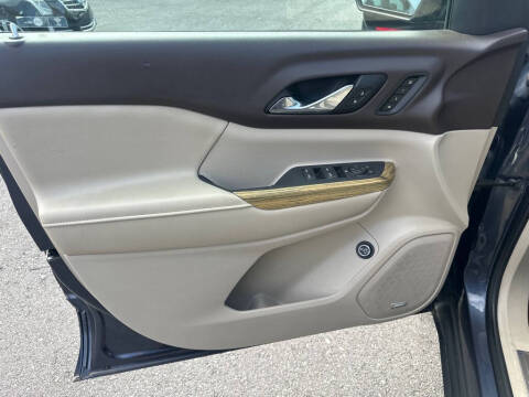 2018 GMC Acadia Denali