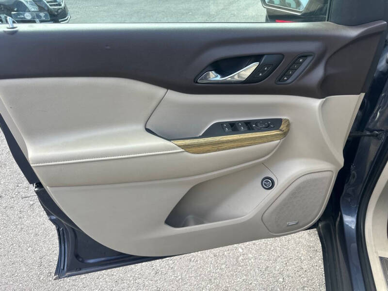 2018 GMC Acadia Denali