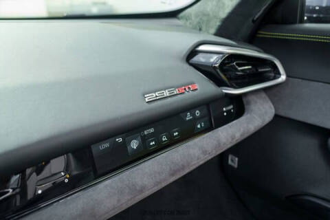 2025 Ferrari 296 GTS