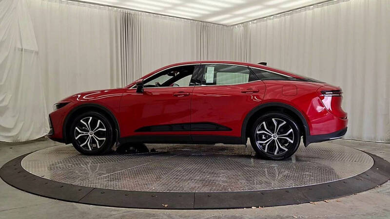 2025 Toyota Crown XLE