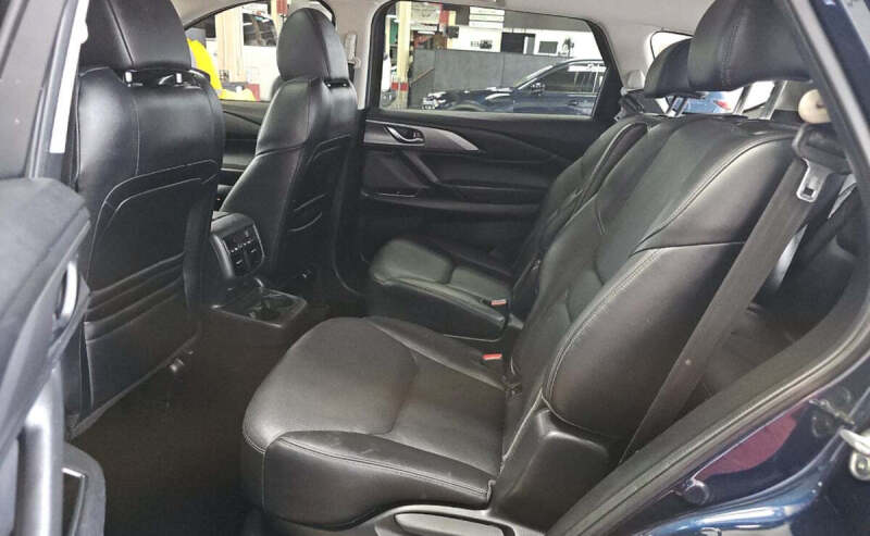 2023 Mazda CX-9 Touring Plus