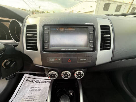 2008 Mitsubishi Outlander XLS