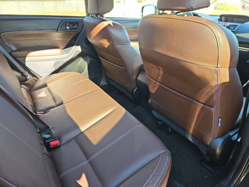 2017 Subaru Forester 2.5i Touring