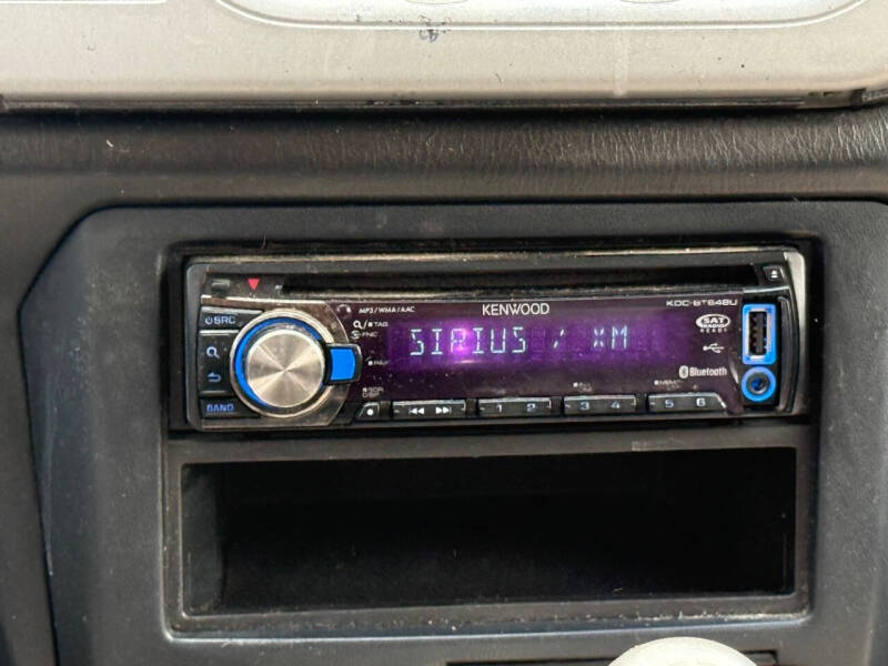 2001 Nissan Frontier SC