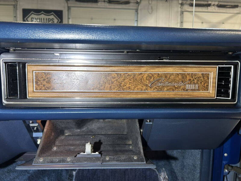 1973 Lincoln Continental