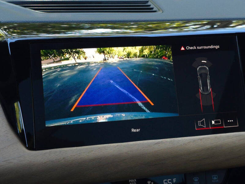 2023 Audi e-tron GT quattro Premium Plus