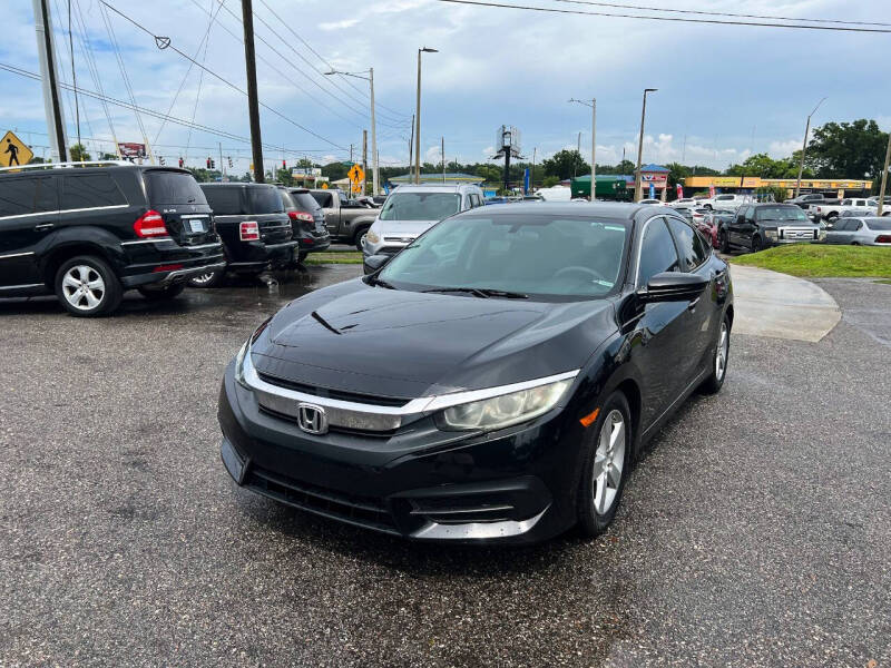 2016 Honda Civic LX's photo