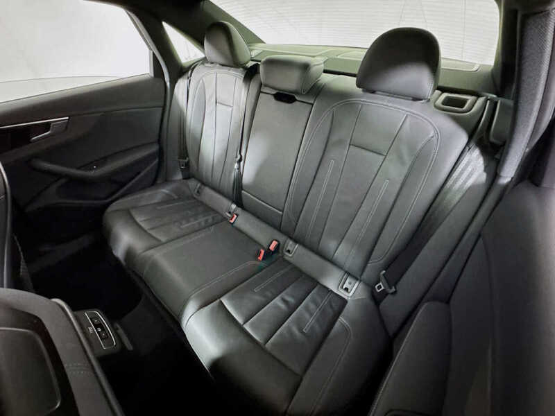 2023 Audi A4 quattro S line Prem Plus 45 TFSI