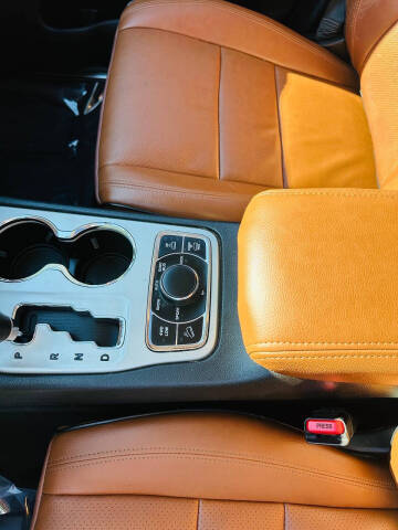 2013 Jeep Grand Cherokee Overland