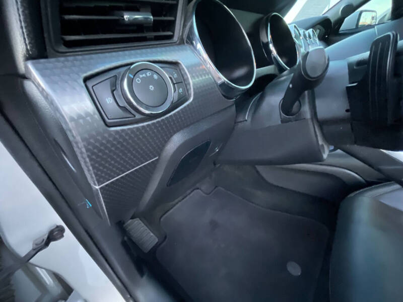 2016 Ford Mustang EcoBoost Premium