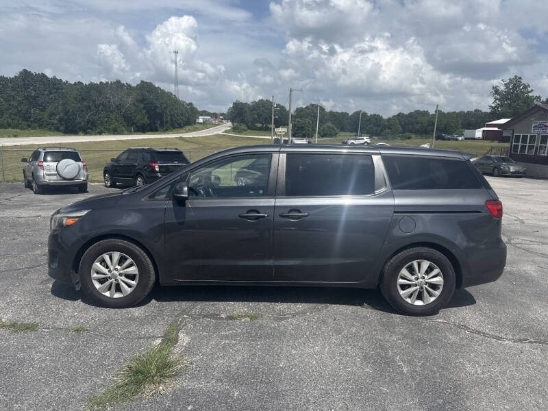 2017 Kia Sedona LX
