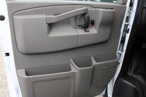 2023 GMC Savana 3500