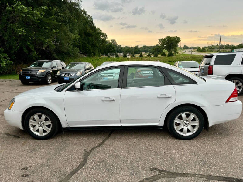 2006 Mercury Montego for sale at Iowa Auto Sales, Inc in Sioux City IA