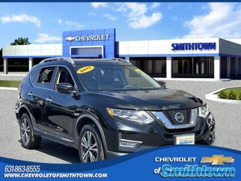2017 Nissan Rogue for sale at CHEVROLET OF SMITHTOWN in Saint James NY