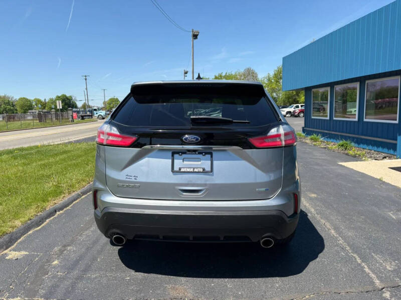 2020 Ford Edge SE