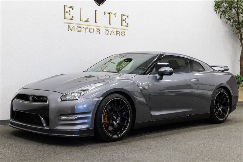 2013 Nissan GT-R Premium