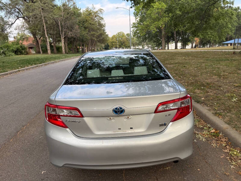 2012 Toyota Camry Hybrid LE