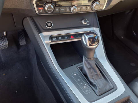 2023 Audi Q3 quattro S line Premium 45 TFSI